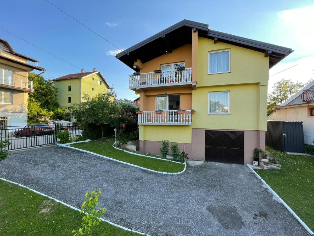 סראייבו Sunny Garden Apartment מראה חיצוני תמונה
