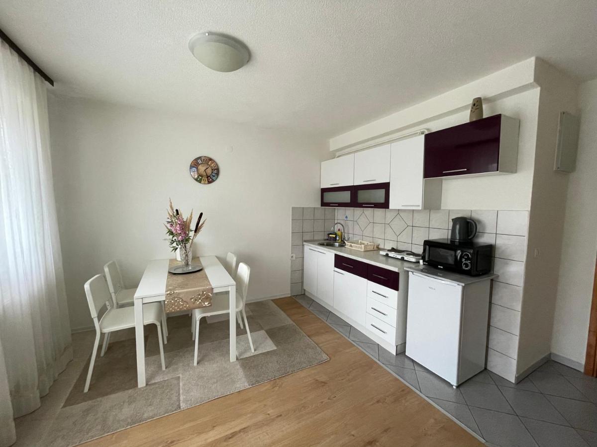 סראייבו Sunny Garden Apartment מראה חיצוני תמונה
